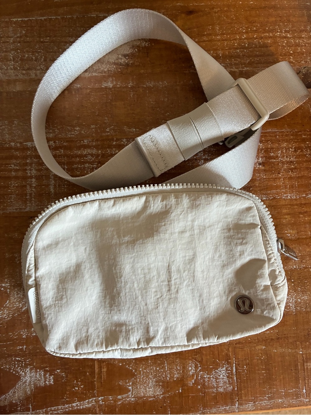 lululemon athletica cream Crossbody